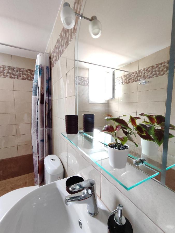 Oasis Apartments Perissa  Bagian luar foto